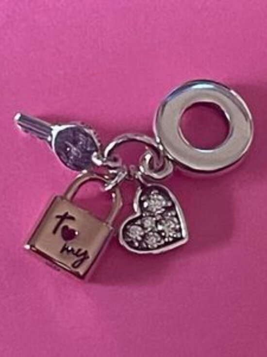 Pandora Two-tone Key, Padlock & Heart Triple Dangle Charm - Picture 3 of 4